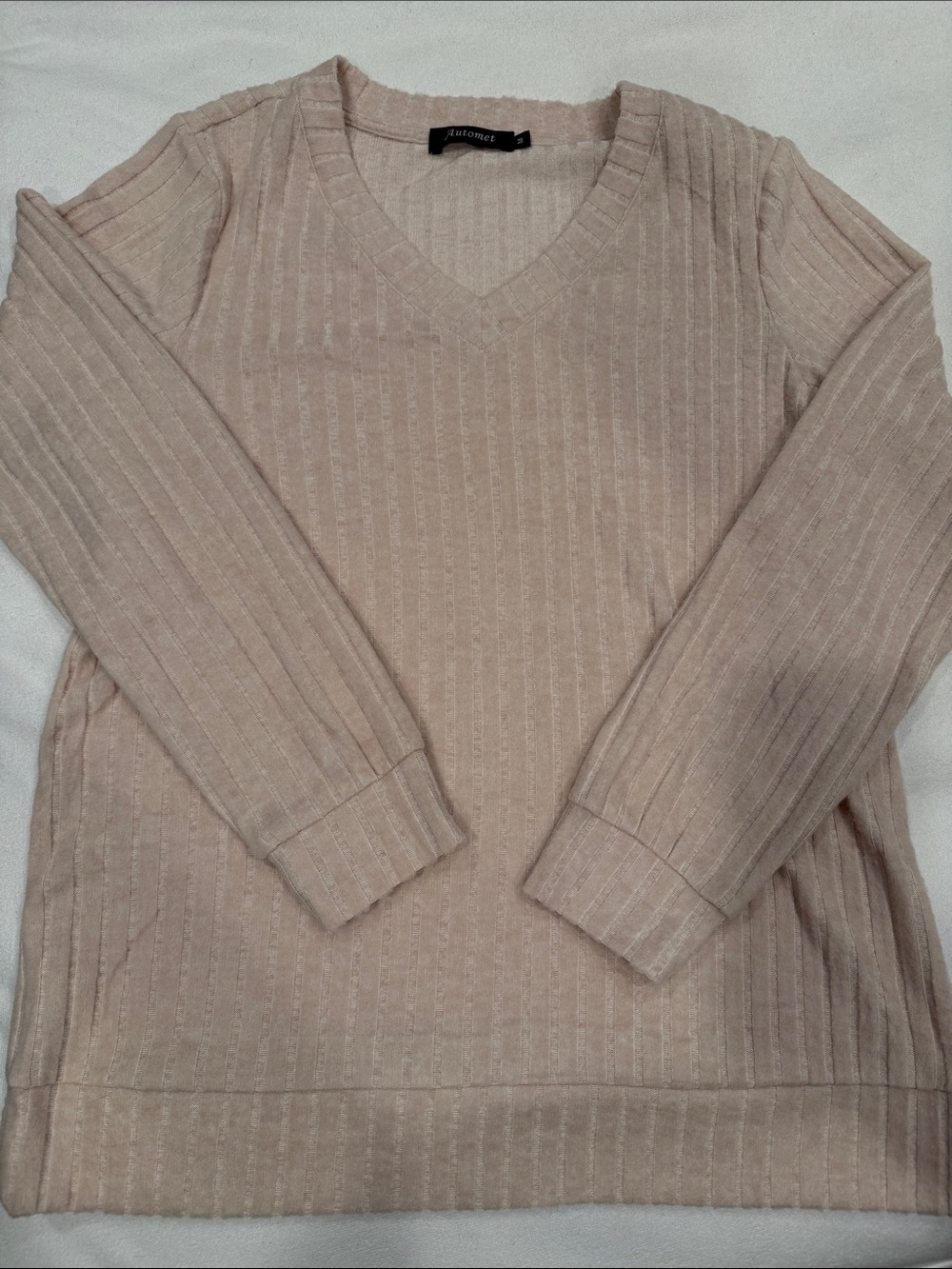 V-Neck Ribbed Sweater in Blush